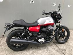 2025 Moto Guzzi V7 Stone Corsa