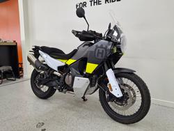 2022 HUSQVARNA NORDEN 901 Blue