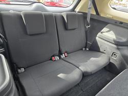 2021 Mitsubishi
                Outlander ES