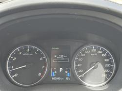 2021 Mitsubishi
                Outlander ES