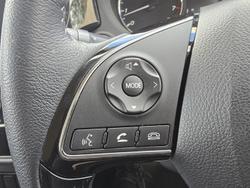 2021 Mitsubishi
                Outlander ES