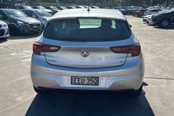 2019 Holden Astra R