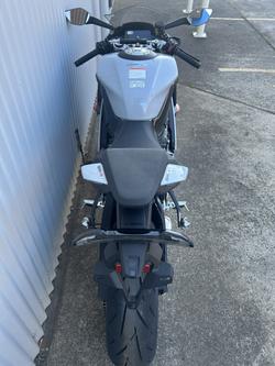 CFMOTO 675SR-R ROAD GREY