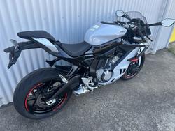 CFMOTO 675SR-R ROAD GREY