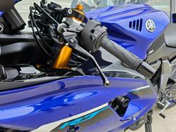 2025 Yamaha YZF-R7LAR Blue