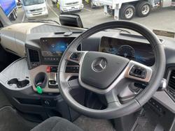 2024 Mercedes-Benz Actros 2663