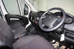 2023 Peugeot Boxer Pro X250 MY23 Blanc White