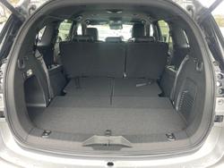 2025 Isuzu MU-X LS-T