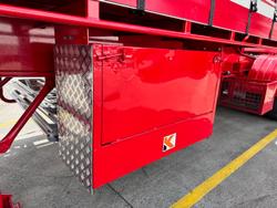 2005 Krueger
                St3 12 Pallet A Sd (7,325) Inside