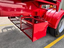 2005 Krueger
                St3 12 Pallet A Sd (7,325) Inside