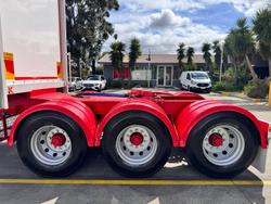2005 Krueger
                St3 12 Pallet A Sd (7,325) Inside