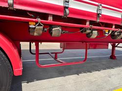 2001 Maxitrans St3 22 Pallet Sd Curtain Sider