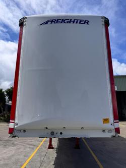 2001 Maxitrans St3 22 Pallet Sd Curtain Sider