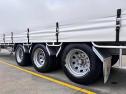 2012 Vawdrey
St3 22 Pallet Drop Deck Mezzaine