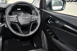 2025 Isuzu MU-X LS-U