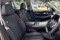 2025 Geely
                Starray EM-i Inspire