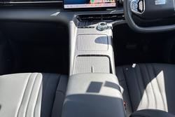 2025 Geely Starray EM-i Complete