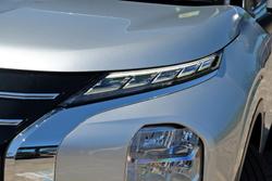 2025 Mitsubishi Outlander Exceed