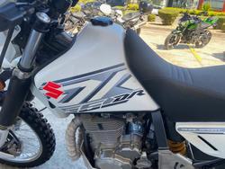 2018 Suzuki DR650SE White