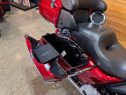 2011 Harley-davidson FLHTCU U/C ELECTRA GLIDE Red