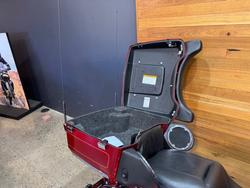 2011 Harley-davidson FLHTCU U/C ELECTRA GLIDE Red