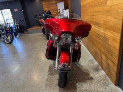 2011 Harley-davidson FLHTCU U/C ELECTRA GLIDE Red