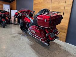 2011 Harley-davidson FLHTCU U/C ELECTRA GLIDE Red