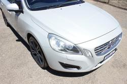 2010 Volvo S60 T6 AWD Cosmic White