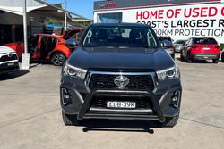2019 Toyota Hilux SR5