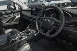 2023 LDV D90 Executive