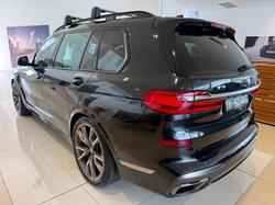 2019 BMW X7 M50d
