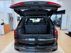 2019 BMW X7 M50d