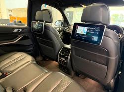 2019 BMW X7 M50d
