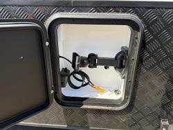 2025 Franklin Razor 220 Triple Bunk