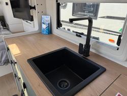 2025 Franklin Razor 220 Triple Bunk