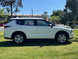 2024 Mitsubishi Outlander ES ZM MY24 White