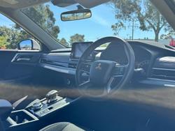 2024 Mitsubishi Outlander ES ZM MY24 White