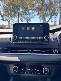2024 Mitsubishi Outlander ES ZM MY24 White