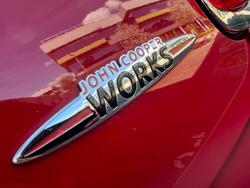2017 MINI
                Hatch John Cooper Works