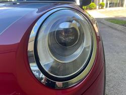 2017 MINI
                Hatch John Cooper Works