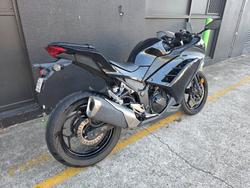 2013 Kawasaki NINJA 300 BLACK
