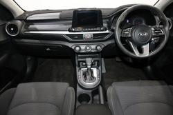 2020 Kia
Cerato S
