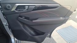 2025 Isuzu MU-X X-TERRAIN