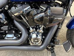 2018 Harley-Davidson Sport Glide 107 (FLSB) Softail Blue