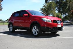 2010 Nissan Dualis ST J10 Series II MY10 Flame Red
