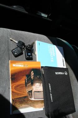 2001 Mazda Tribute Classic 4X4 On Demand Silver Contrail