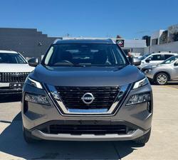 2025 Nissan X-TRAIL ST