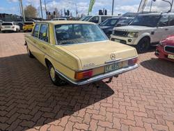1974 Mercedes-Benz 280E W114 YELLOW