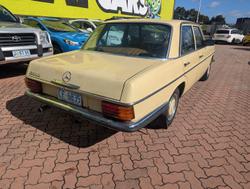 1974 Mercedes-Benz 280E W114 YELLOW
