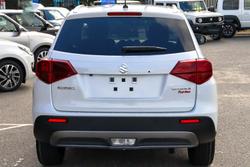 2024 Suzuki Vitara Turbo LY Series II Cool White